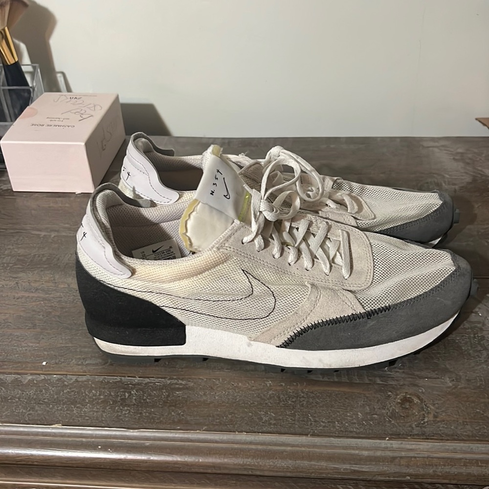 Nike daybreak n.354